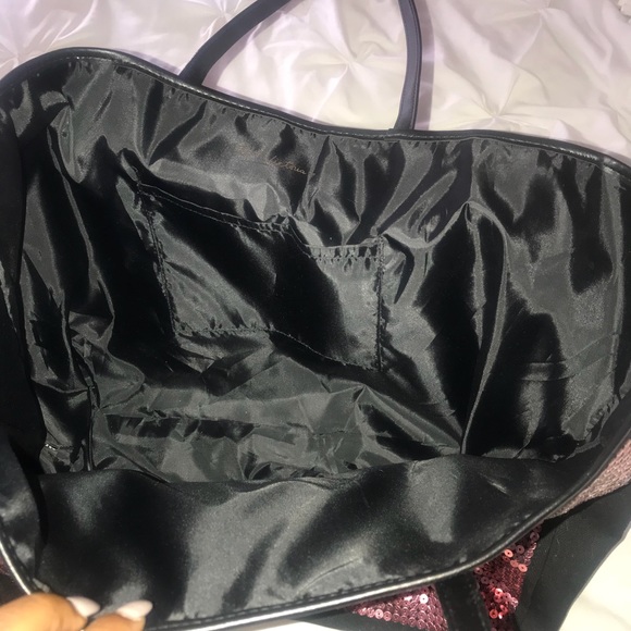Victoria Secret Summer glam tote! - Picture 3 of 3